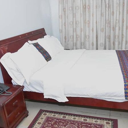 Random Park Hotel 基加利 外观 照片